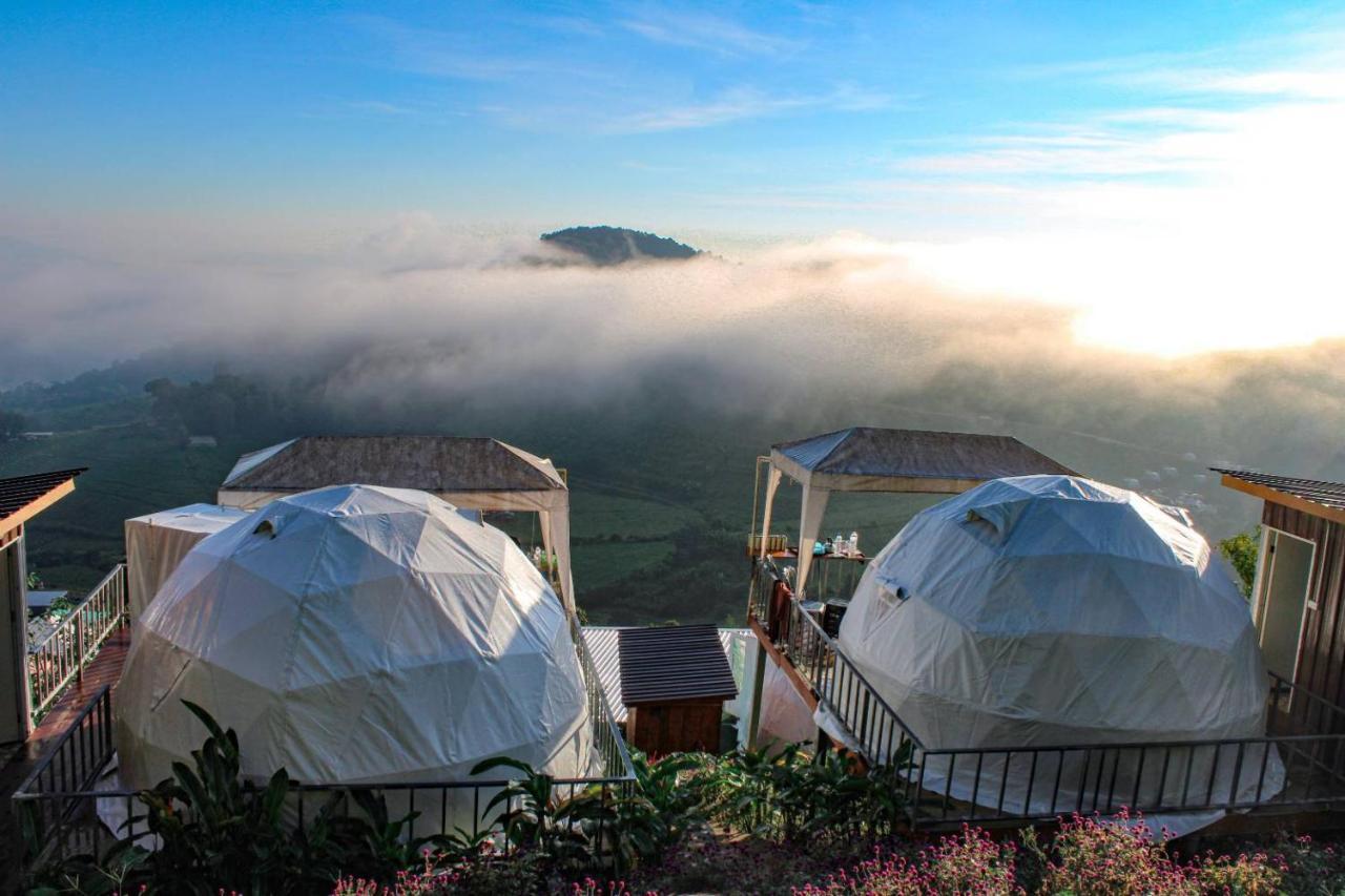 Luxury tent ภูเบิกฟ้า แคมป์ปิ้ง