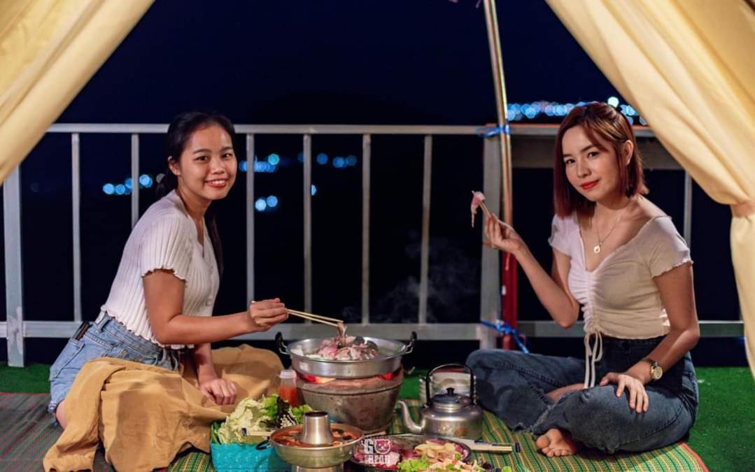 ภูเบิกฟ้า แคมป์ปิ้ง Luxury tent